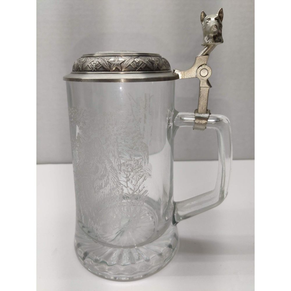 Meger Glass Timber Wolf Beerstein with Pewter Lid